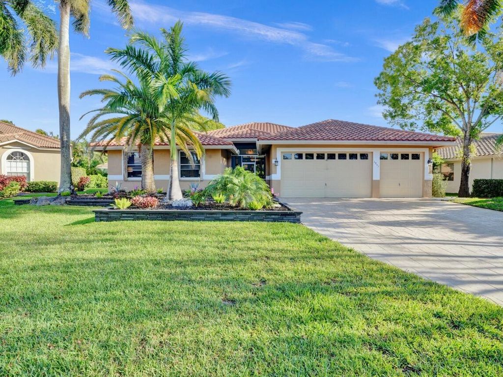 Photo of 4957 NW 108th Terrace, Coral Springs, FL 33076 (MLS # R10970586)