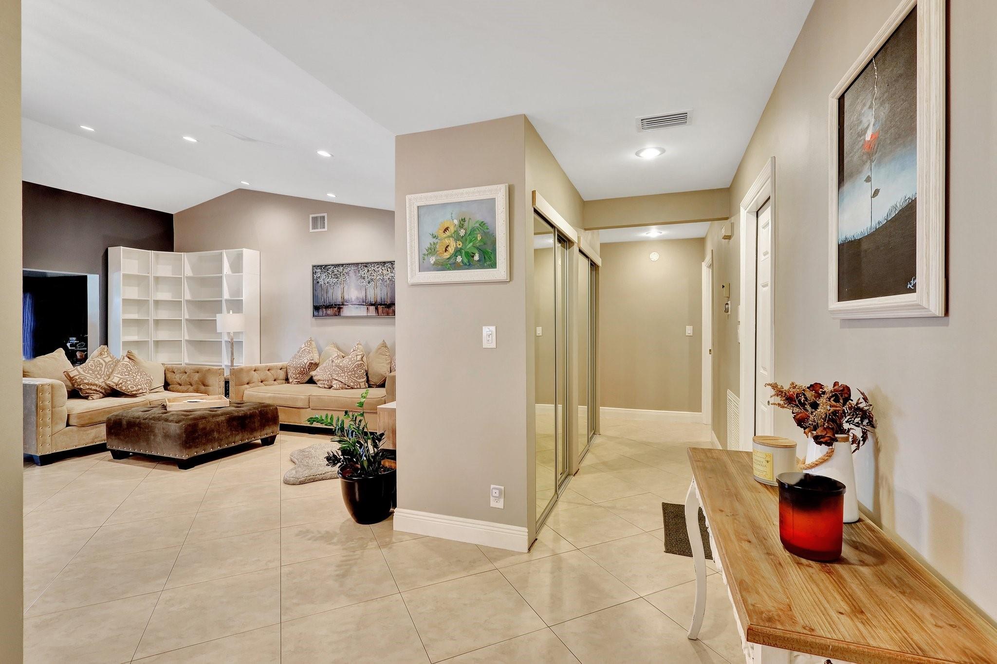 Pradera Via Verde Ph 01 R - Residential Lease