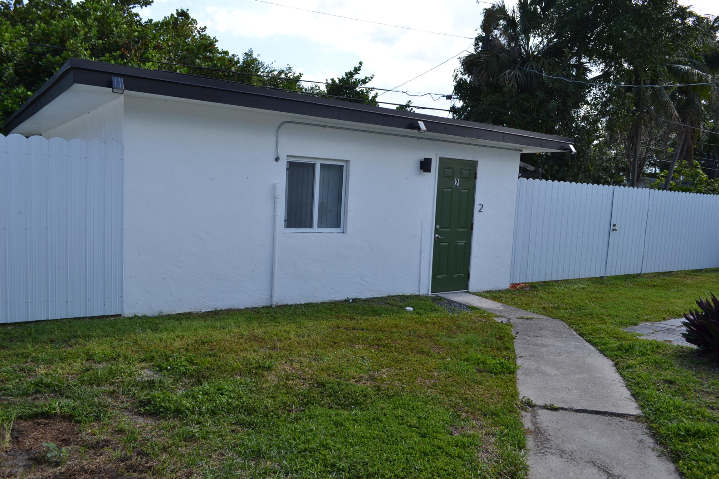940 SW 28th Street