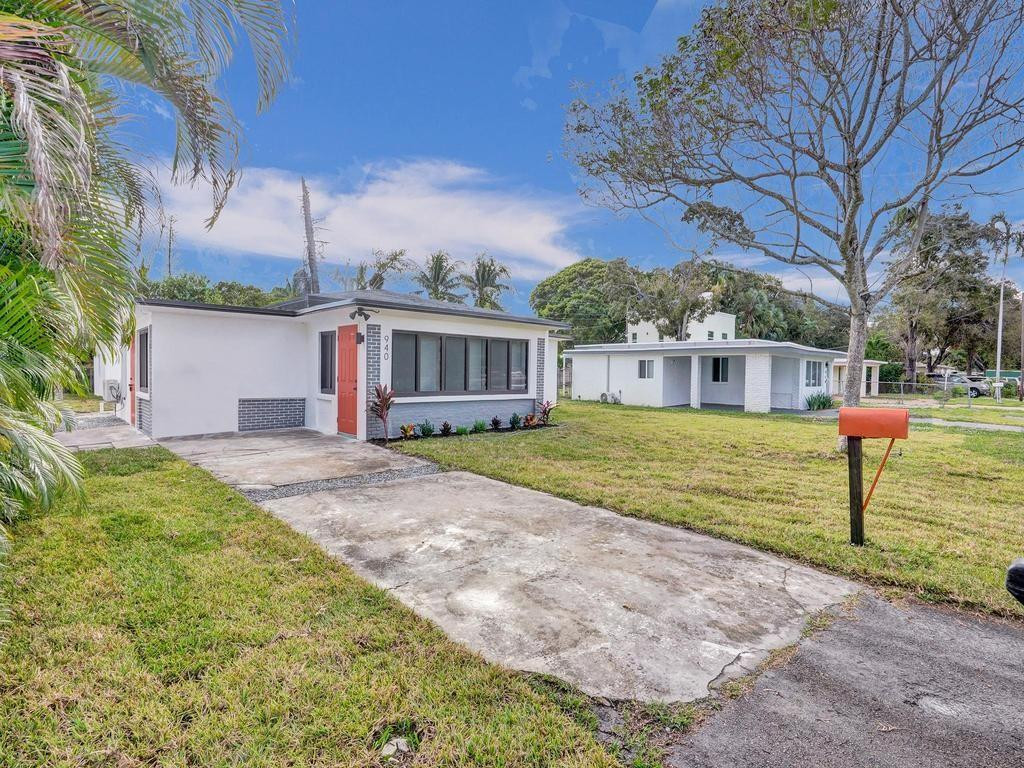 Oak Grove 27-16 B - Residential Income