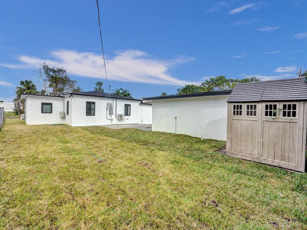 Oak Grove 27-16 B - Residential Income