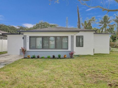 Property photo of 940 Sw 28th Street, Fort Lauderdale, FL 33315