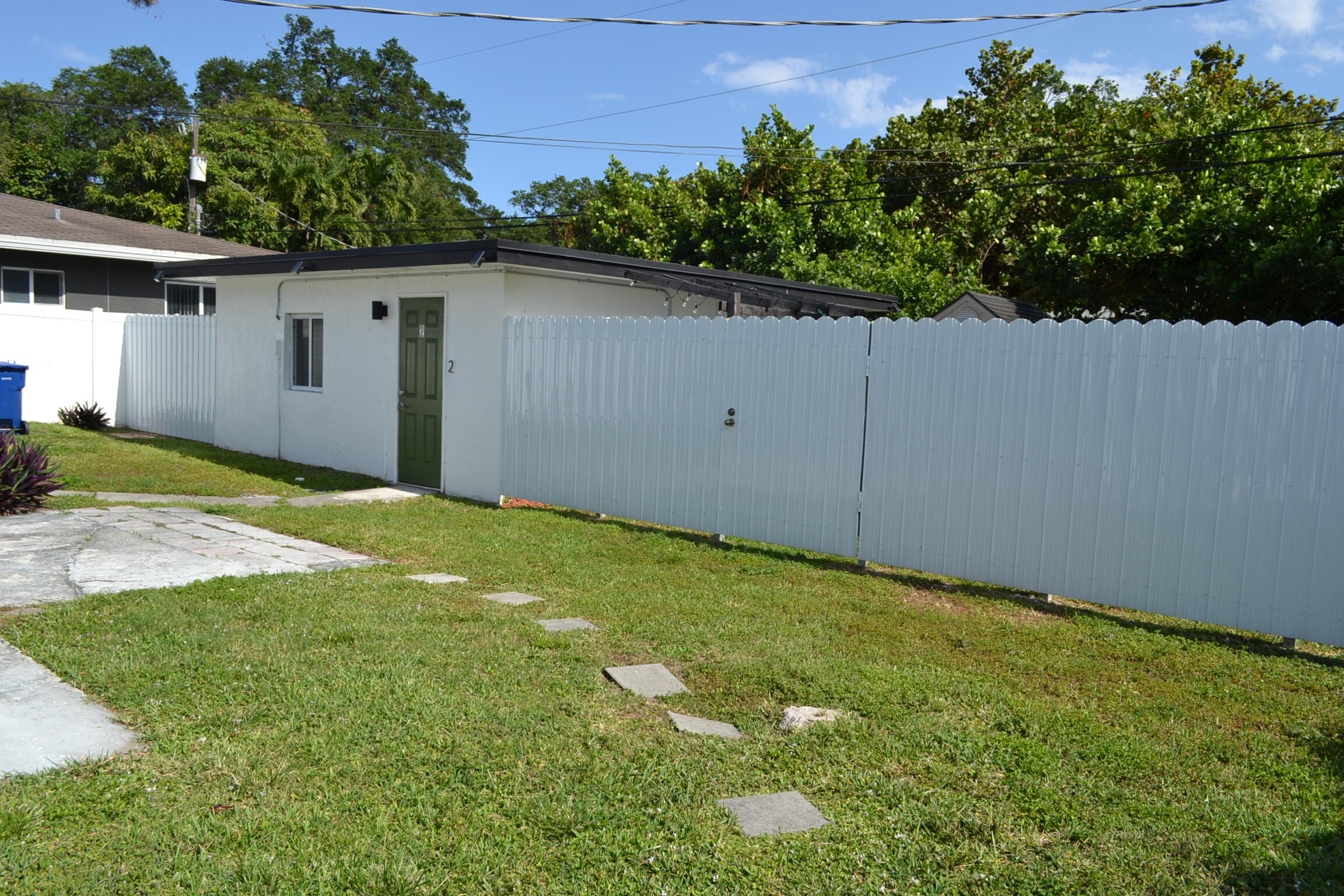 940 SW 28th Street