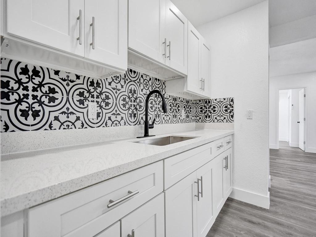 Oak Grove 27-16 B - Residential Income