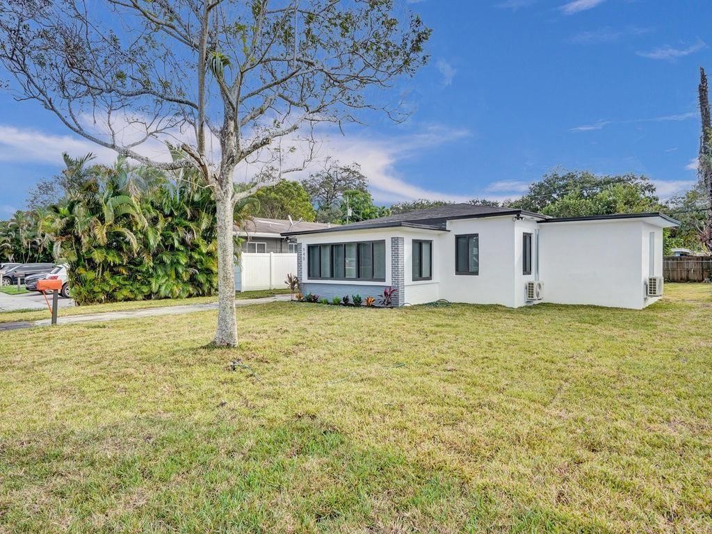 Oak Grove 27-16 B - Residential Income