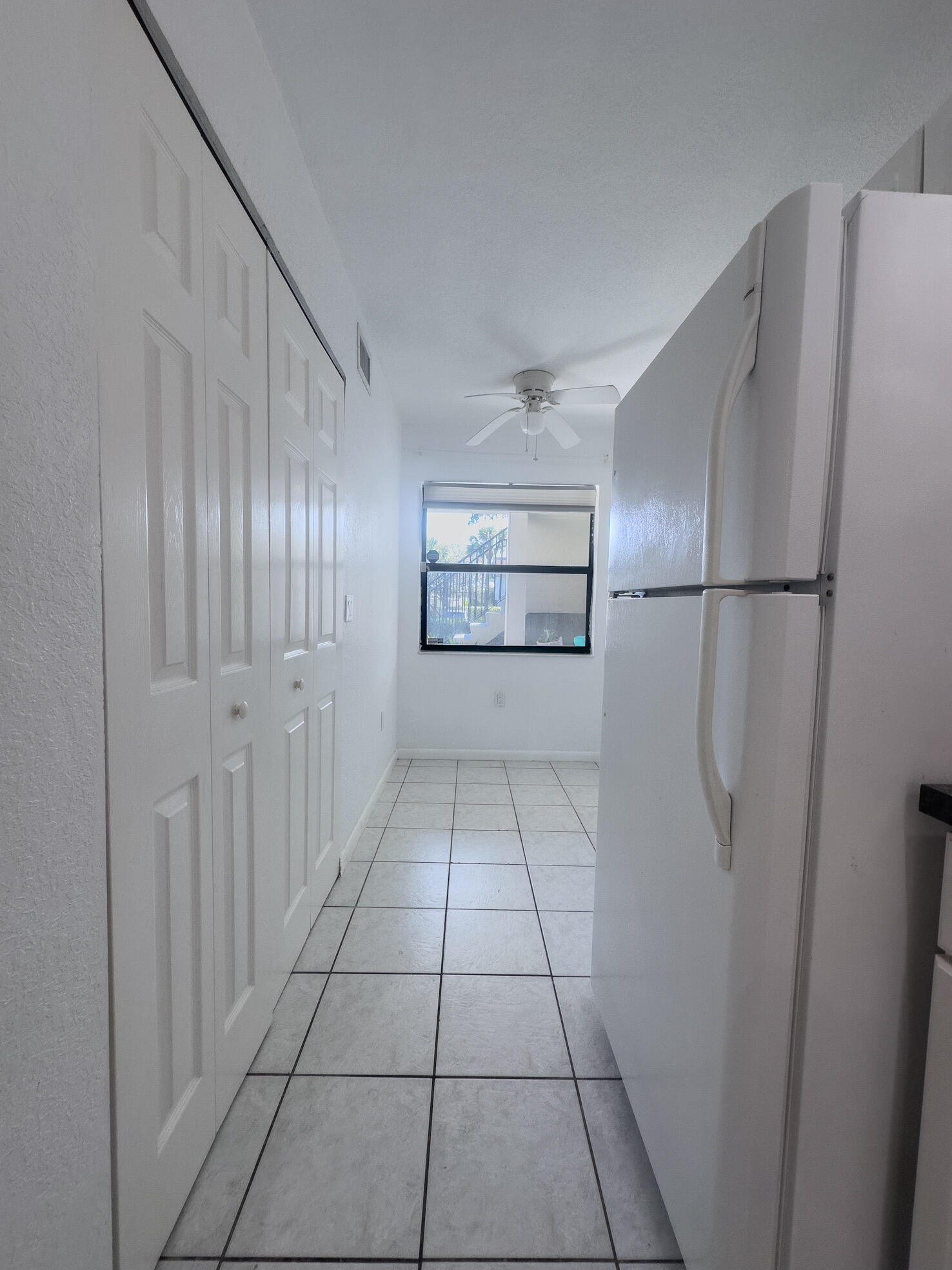 DELRAY OAKS CONDO - Residential