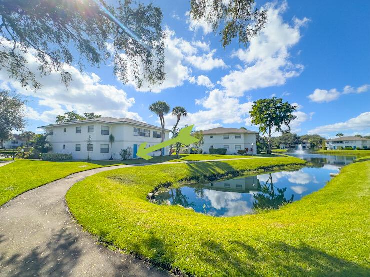 DELRAY OAKS CONDO - Residential