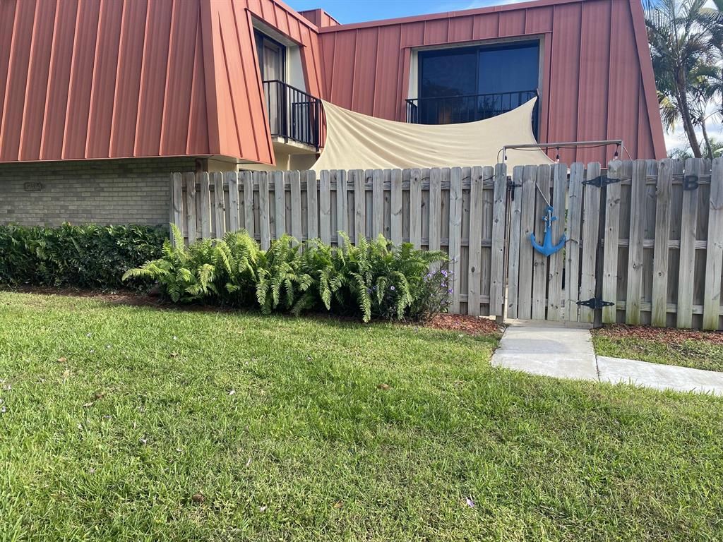 Photo of 3259 Gardens East Drive #B, Palm Beach Gardens, FL 33410 (MLS # R10759099)