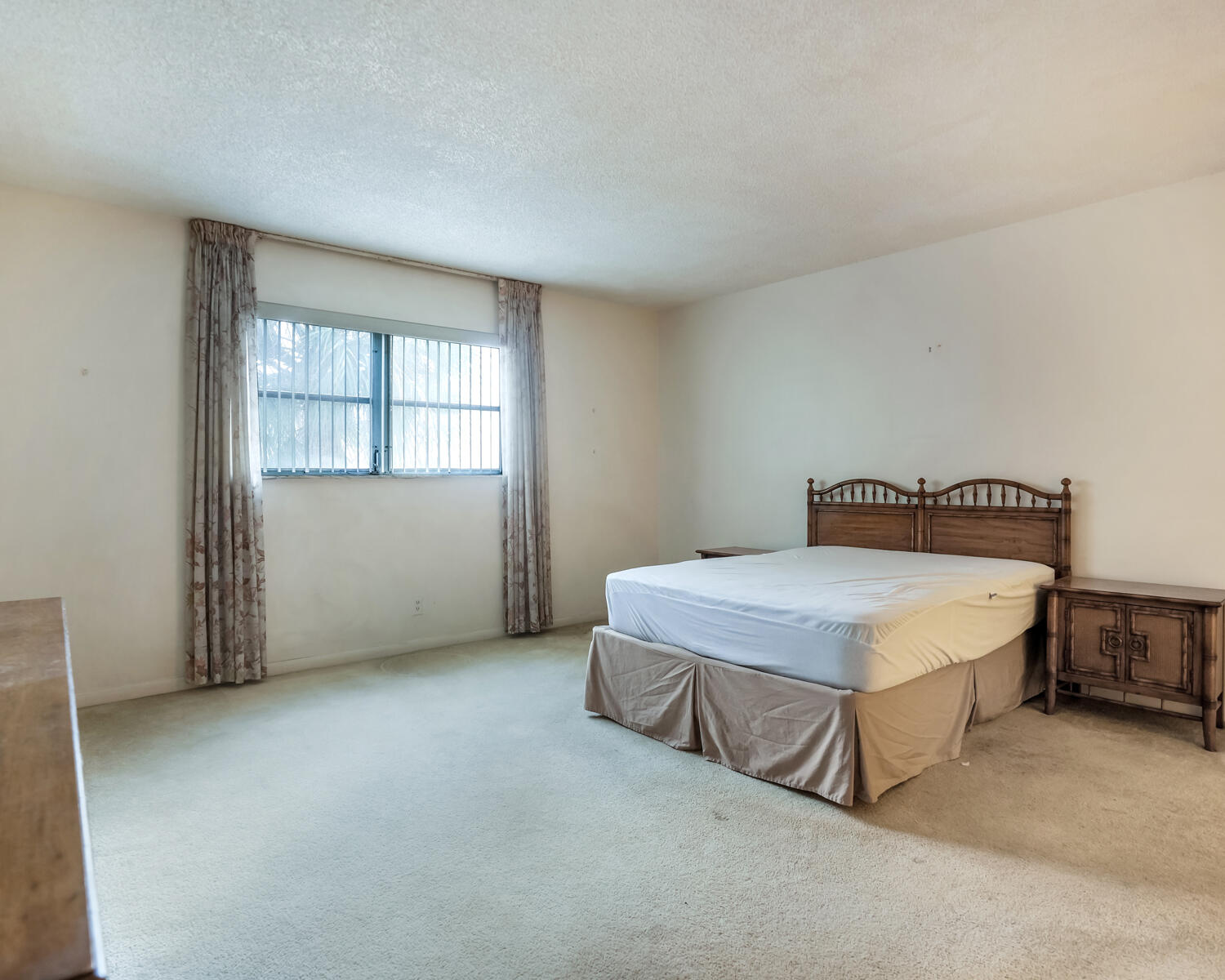 CASTLE APARTMENTS 12 CONDO - Residential