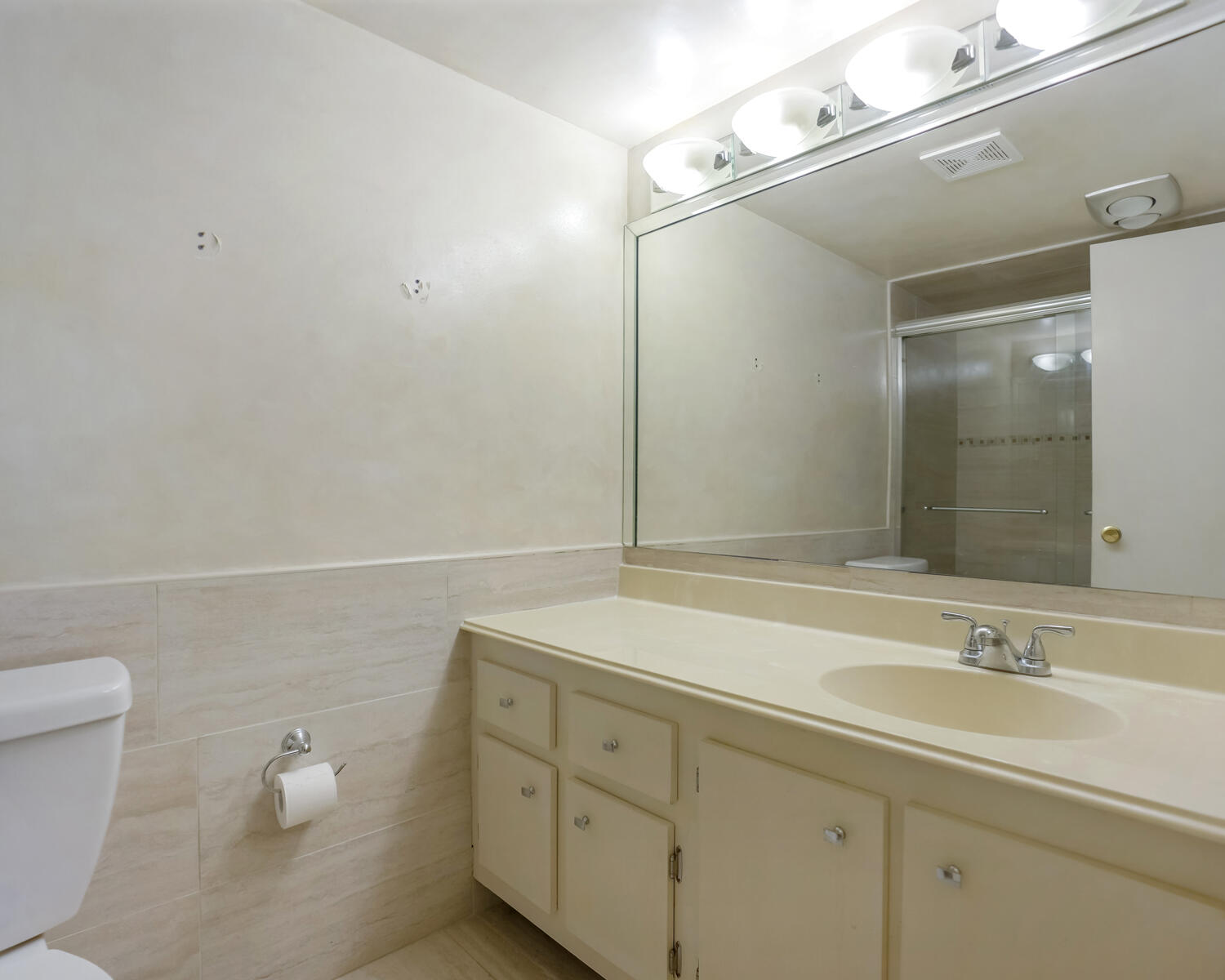 CASTLE APARTMENTS 12 CONDO - Residential