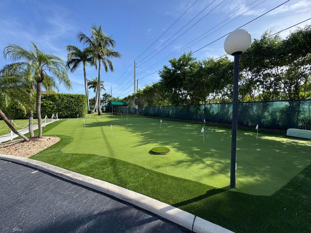 Photo of 6 Royal Palm Way #202, Boca Raton, FL 33432 (MLS # B26024677)