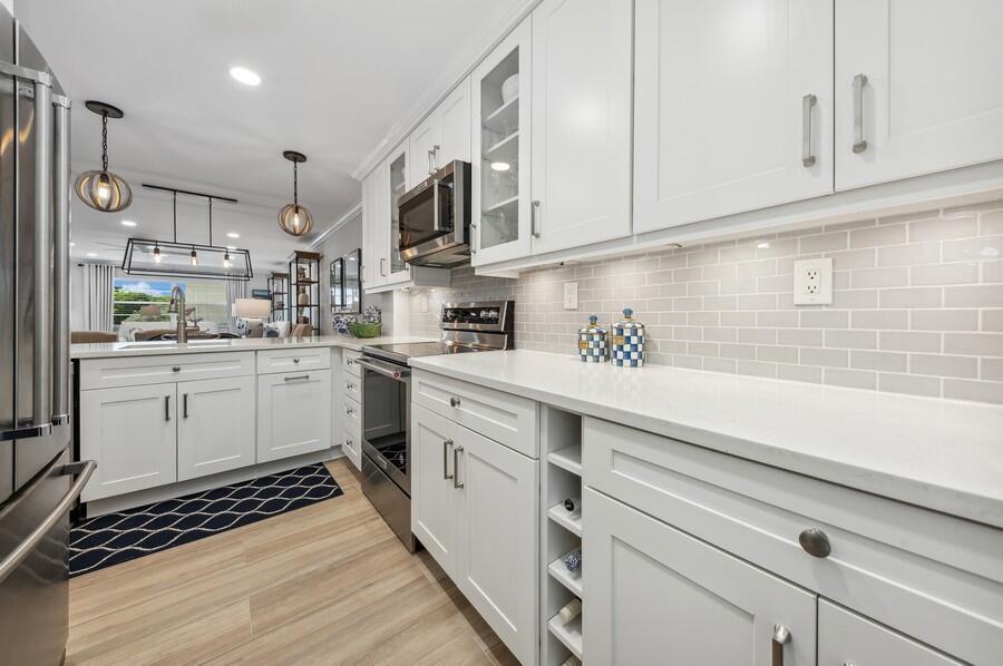 MIRAMAR GARDEN APT CONDO - Residential