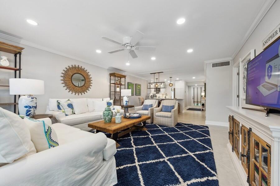 MIRAMAR GARDEN APT CONDO - Residential