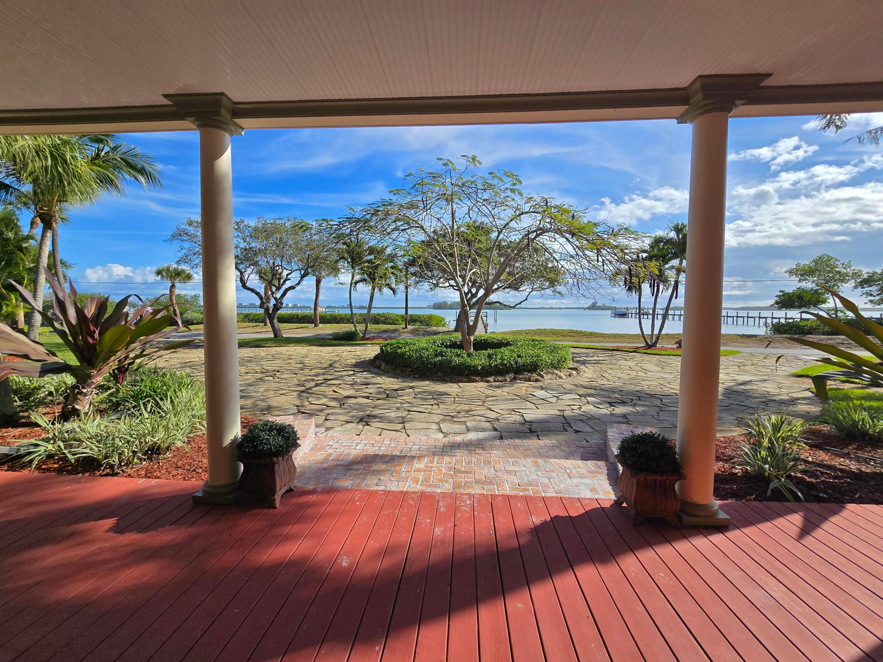 METES AND BOUNDS - Residential