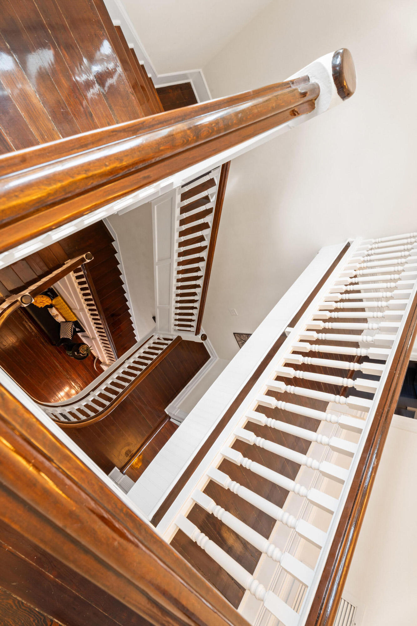 METES AND BOUNDS - Residential