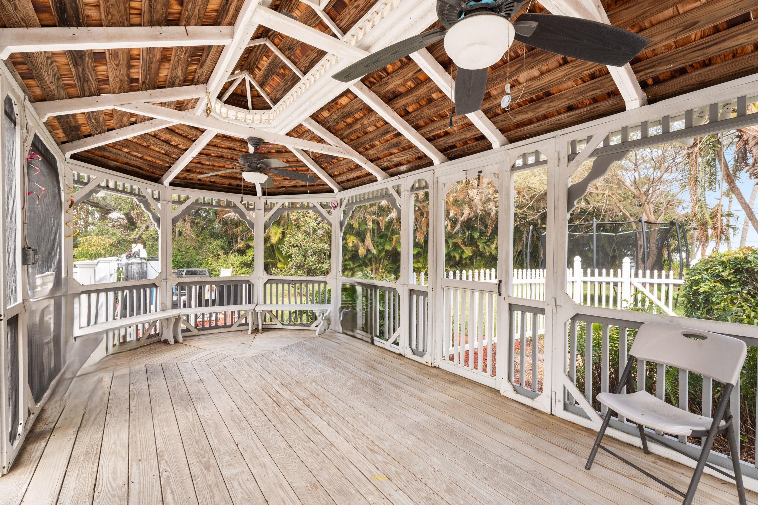 METES AND BOUNDS - Residential