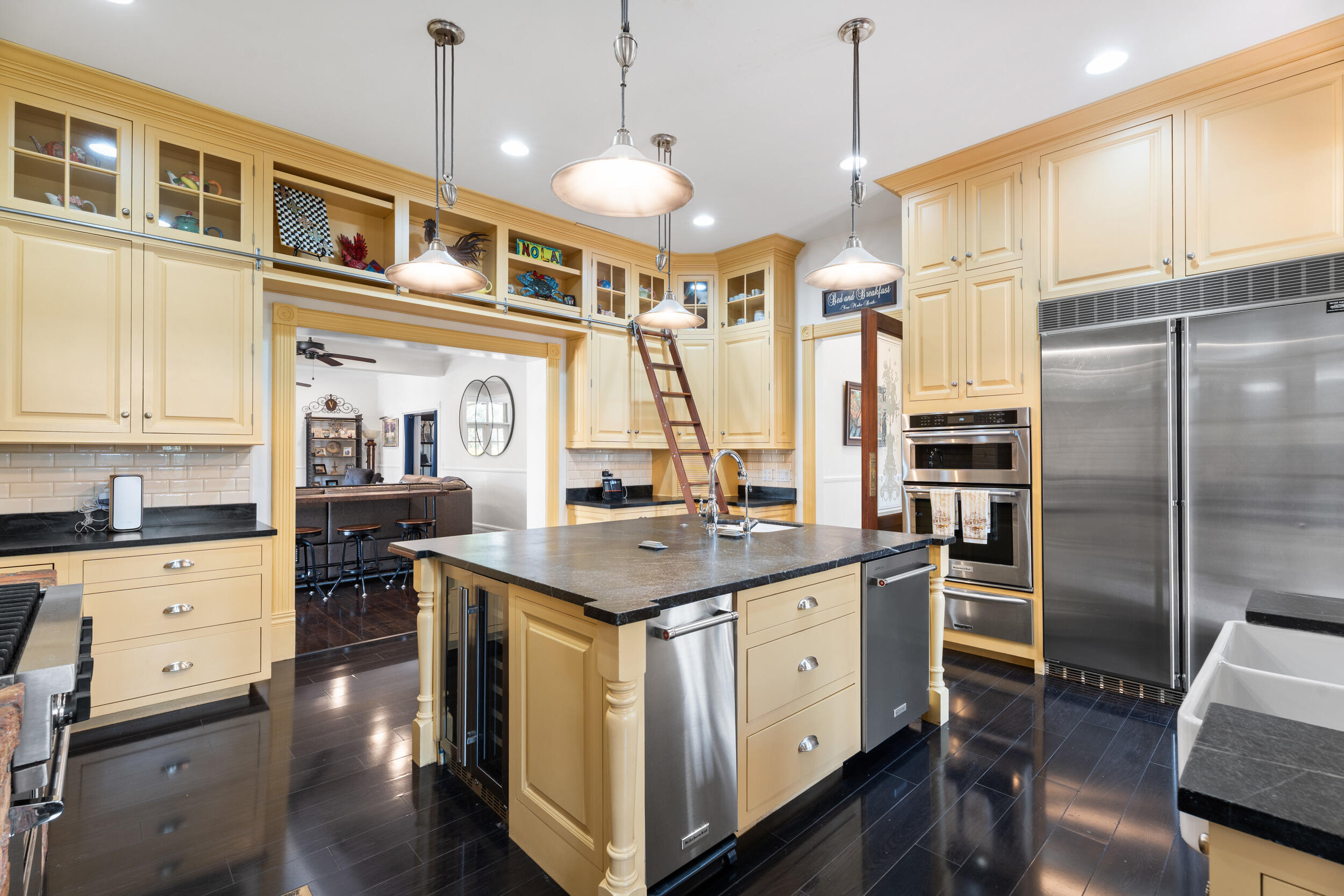 METES AND BOUNDS - Residential