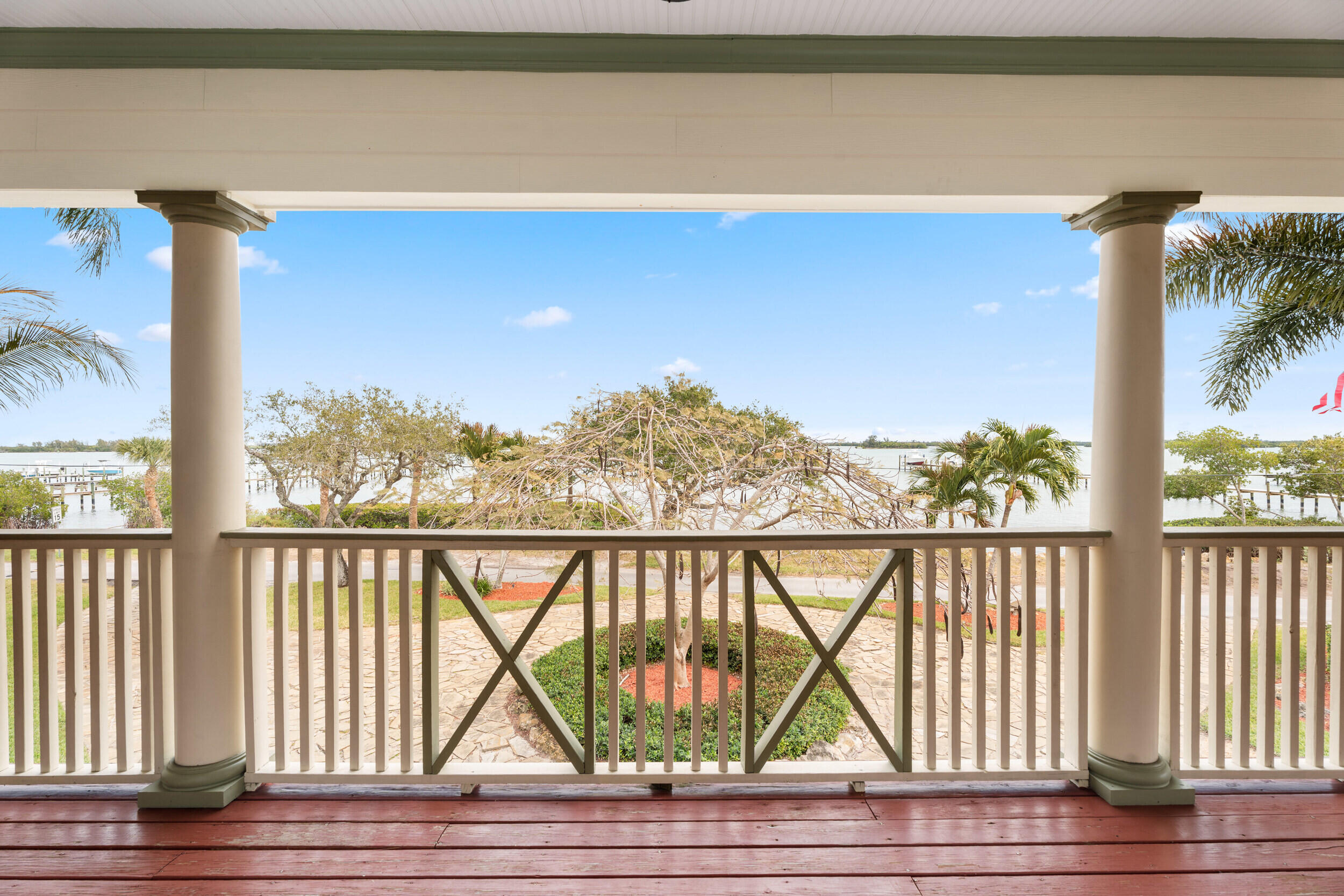 METES AND BOUNDS - Residential