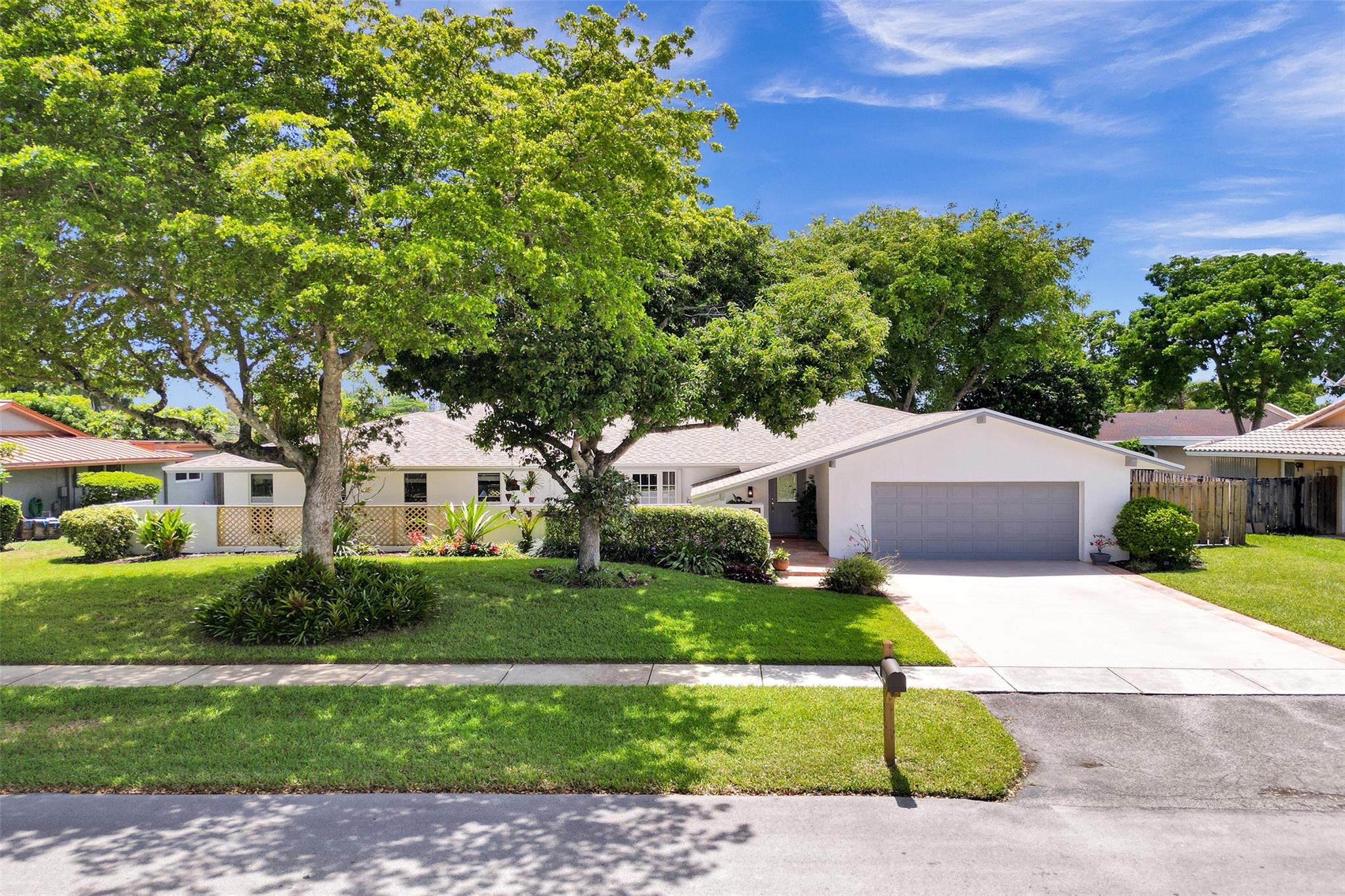 1521 SW 73rd Ave