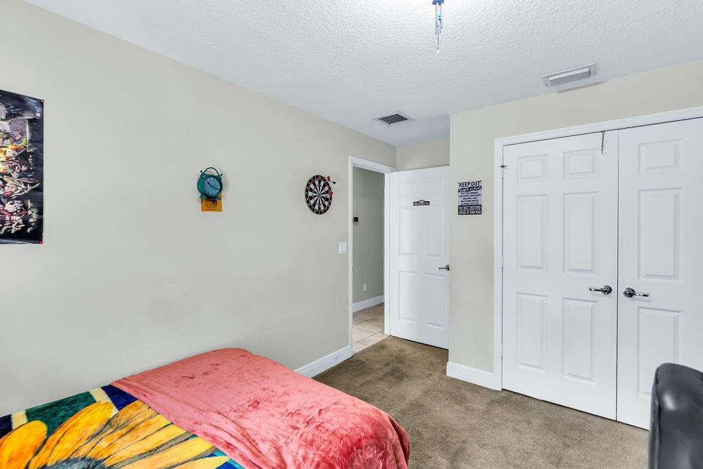 PORT ST LUCIE SECTION 7 - Residential