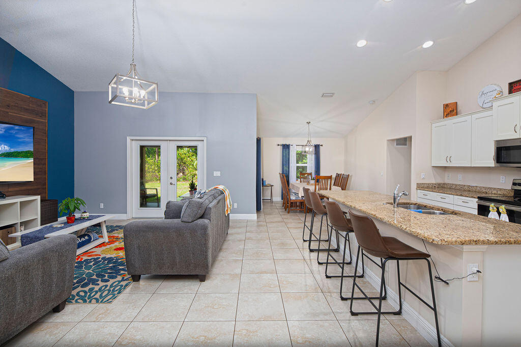 PORT ST LUCIE SECTION 7 - Residential