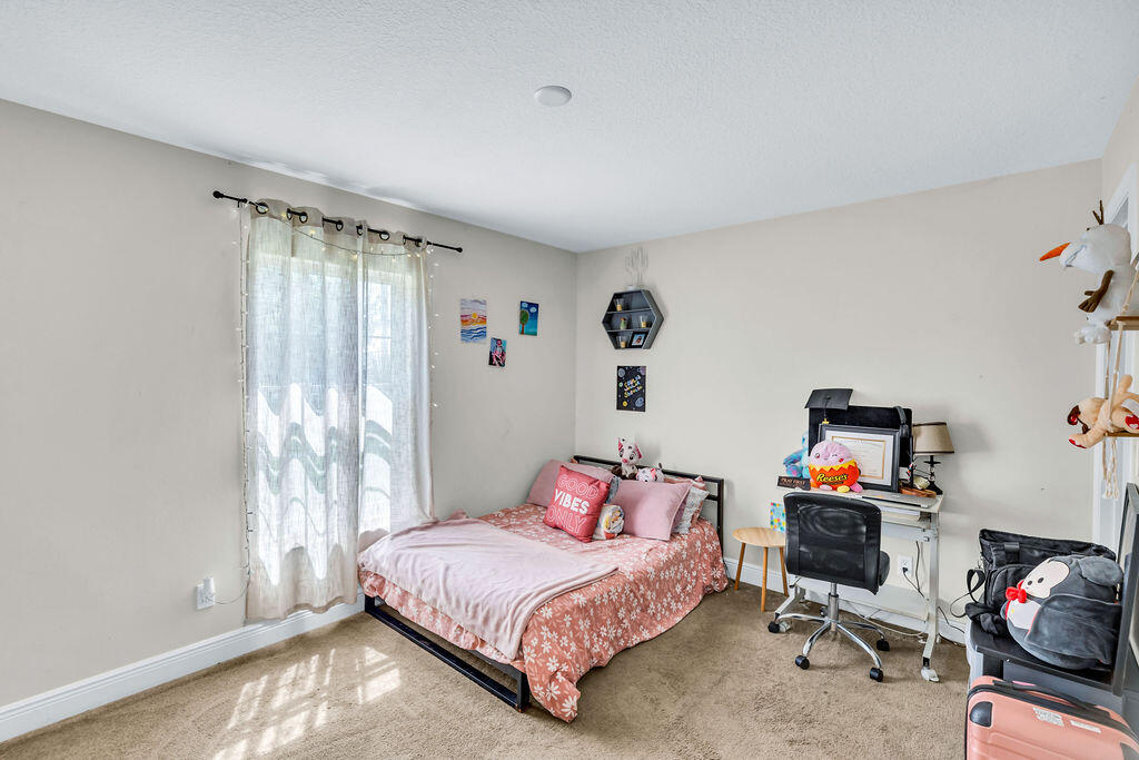 PORT ST LUCIE SECTION 7 - Residential