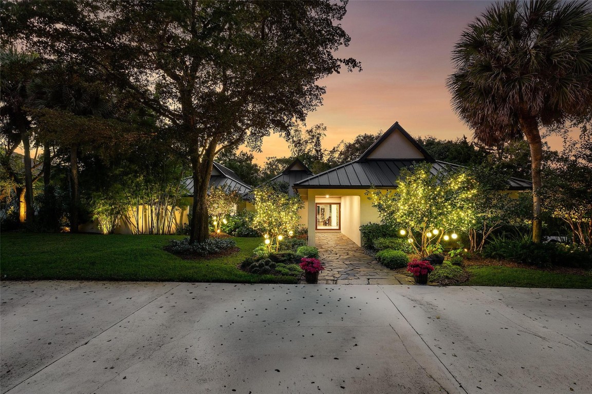 View photos, virtual tours, details... 18660 Long Lake Drive