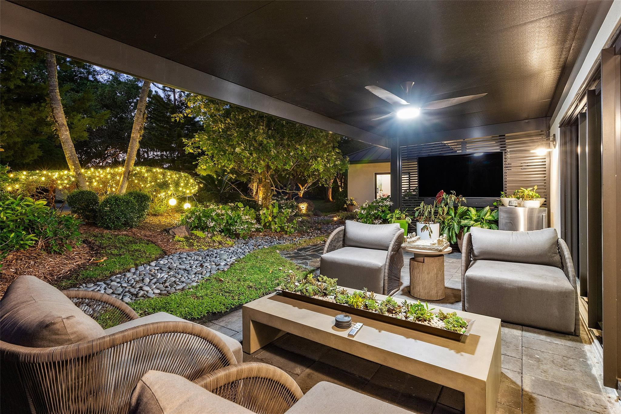 LONG LAKE ESTATES - Residential