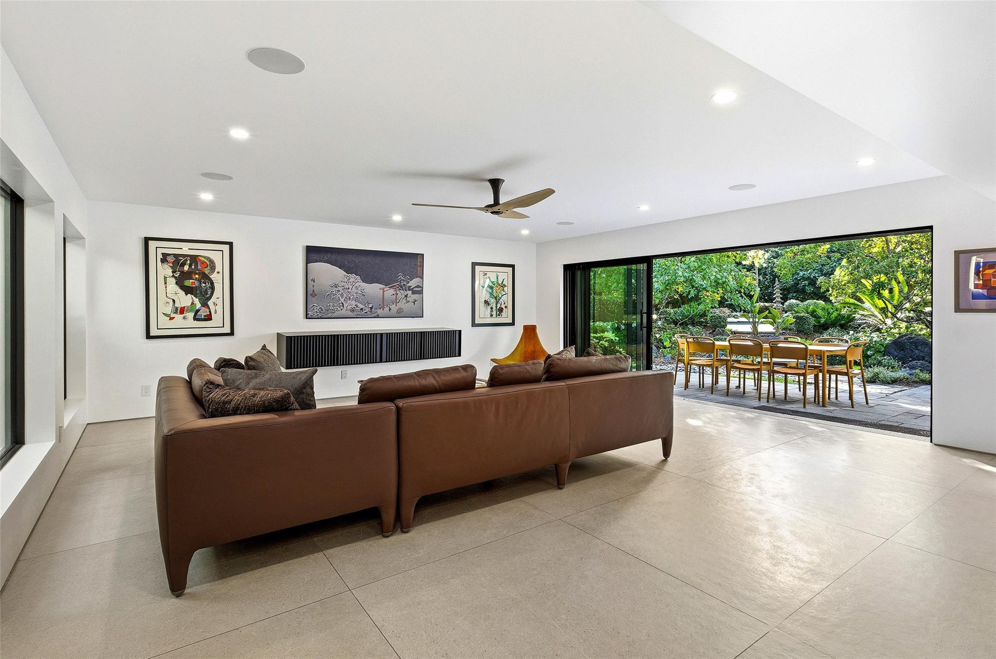 LONG LAKE ESTATES - Residential