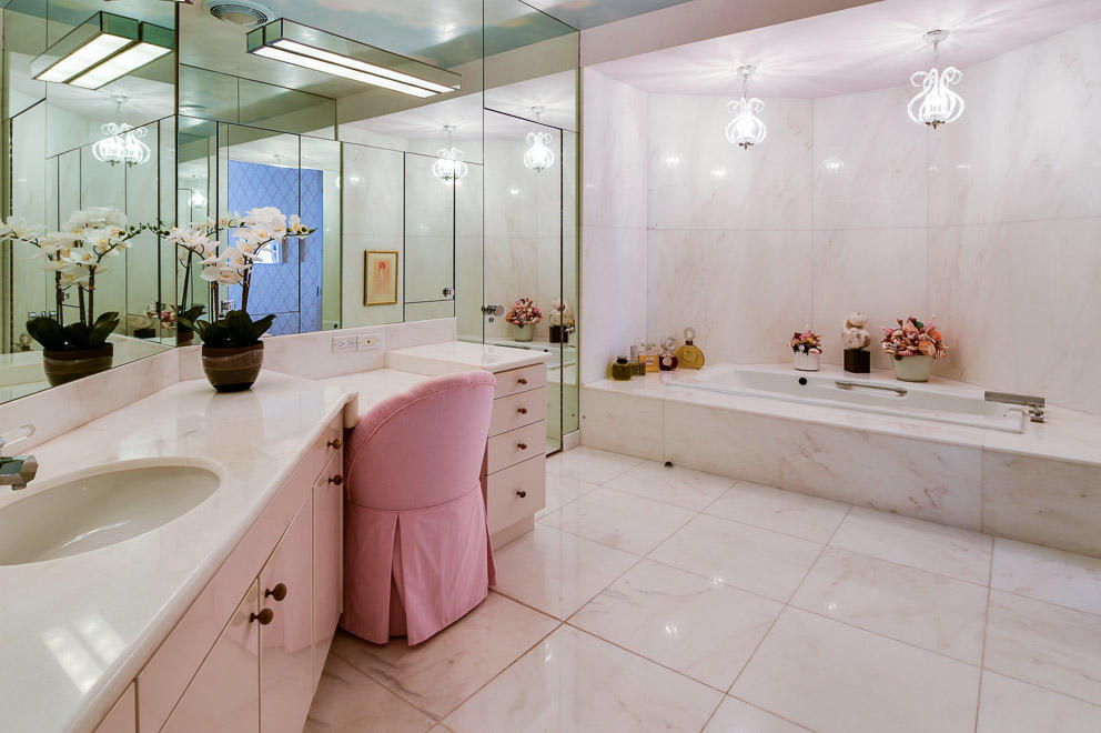 TWENTY SEVEN SEVENTY SOUT - Residential