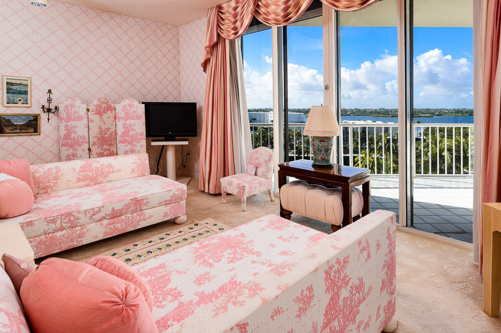 TWENTY SEVEN SEVENTY SOUT - Residential