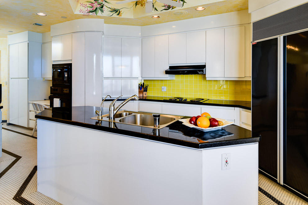 TWENTY SEVEN SEVENTY SOUT - Residential