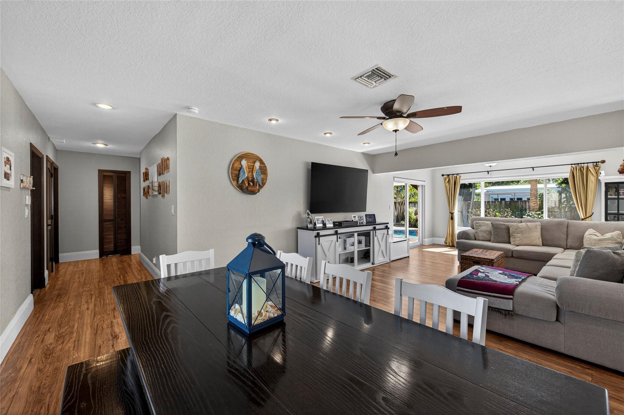 LIGHTHOUSE POINT ESTATES - Residential