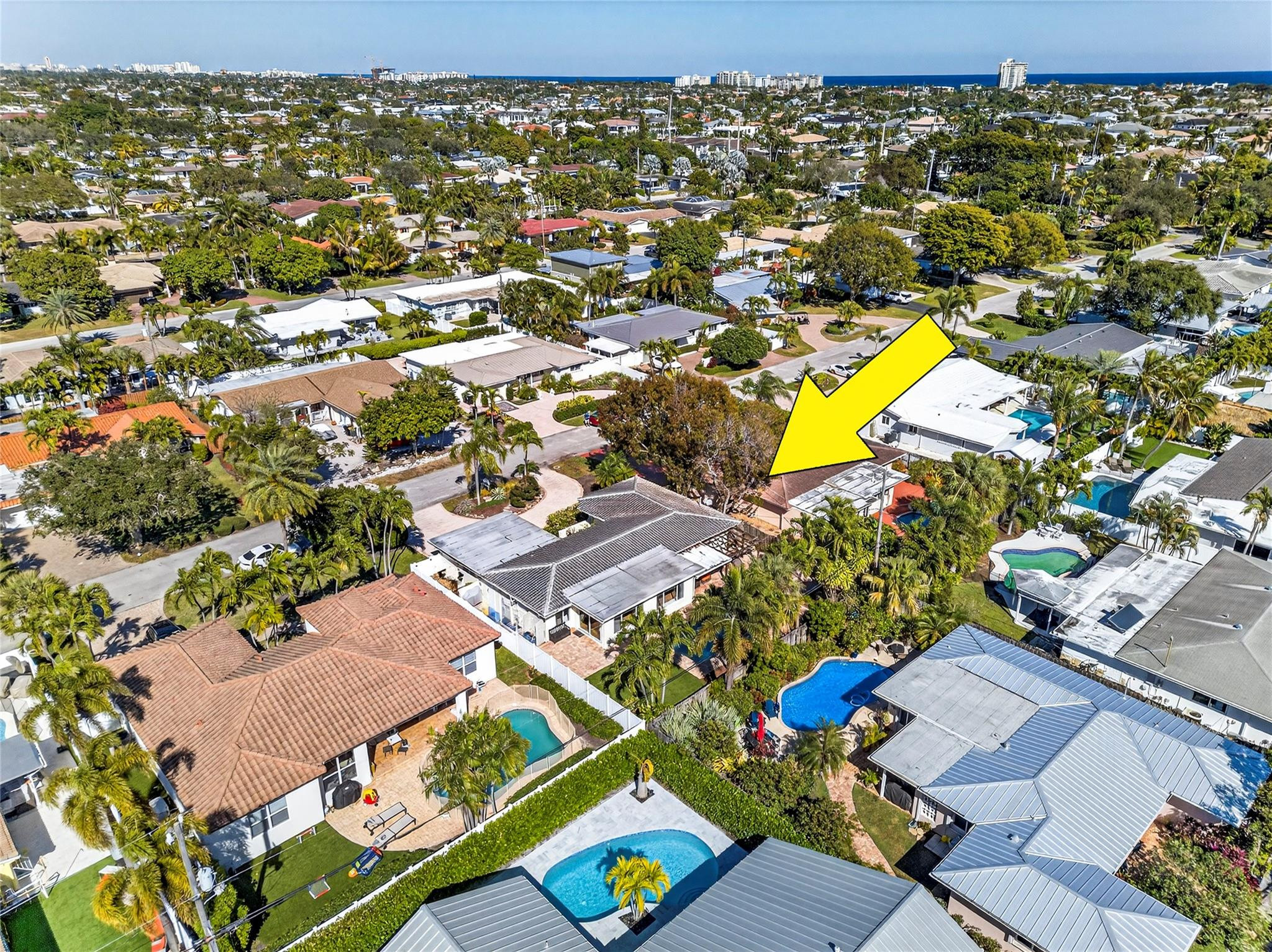 LIGHTHOUSE POINT ESTATES - Residential