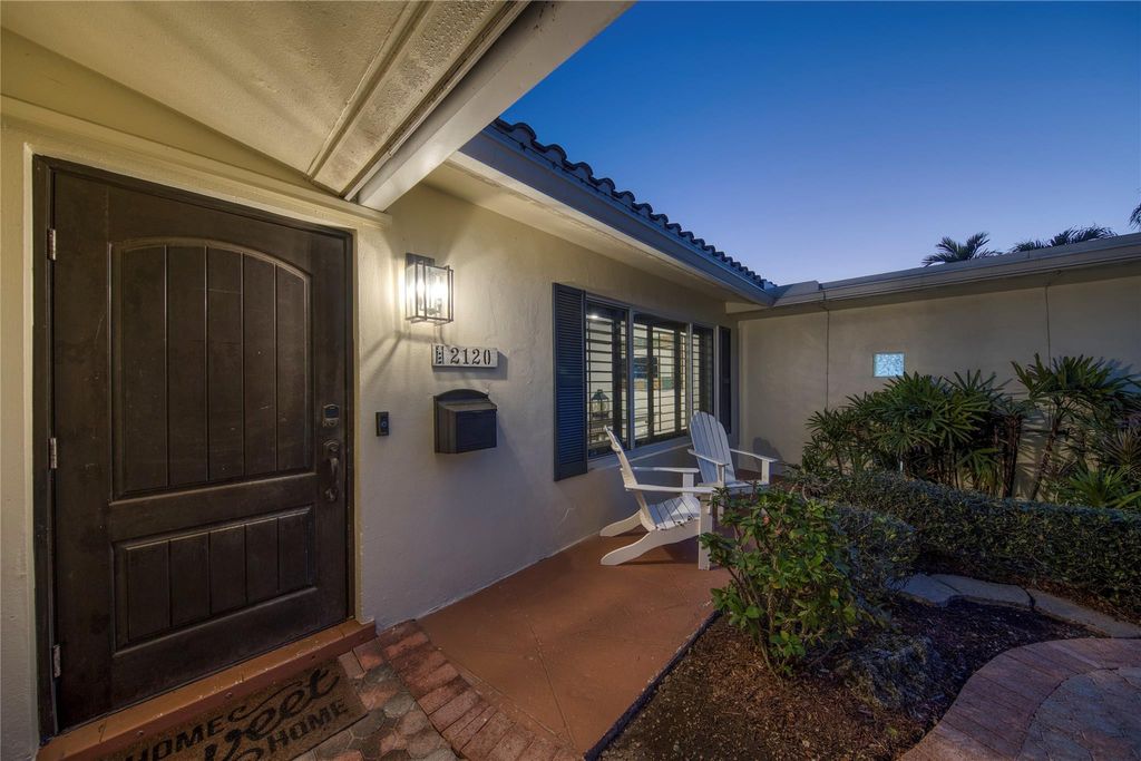 Photo of 2120 NE 31st Street, Lighthouse Point, FL 33064 (MLS # F10549781)