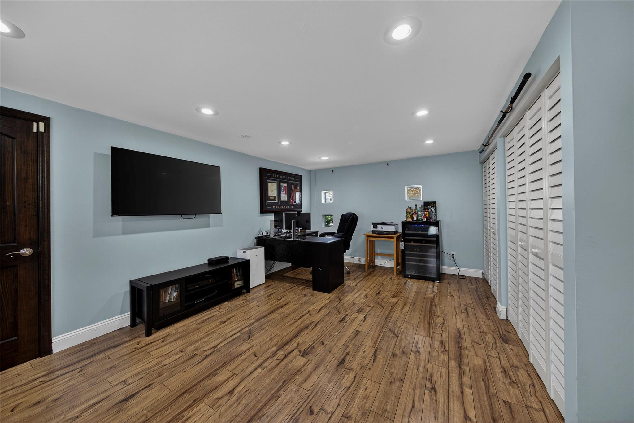 LIGHTHOUSE POINT ESTATES - Residential