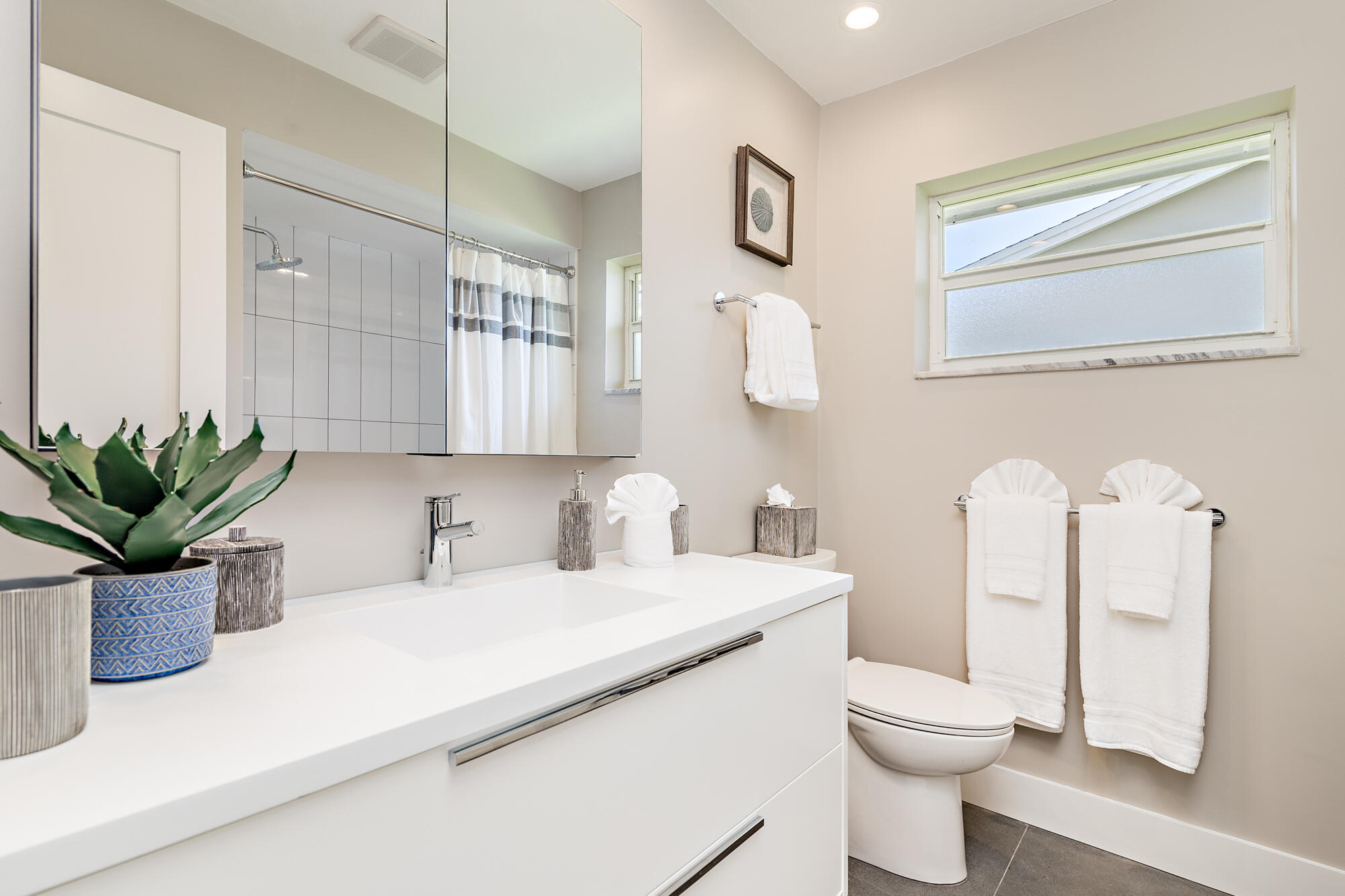 EDMOR ESTATES - Residential