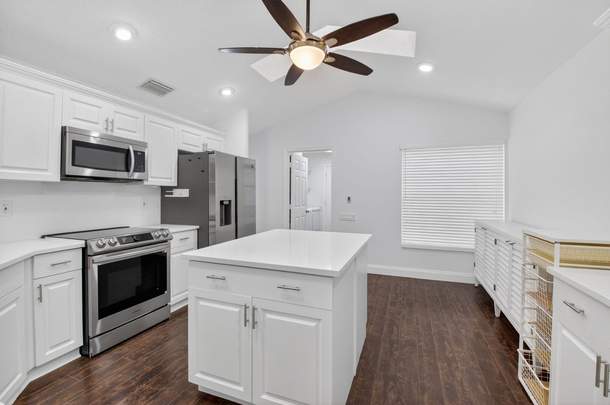 SAWGRASS LAKES HOMES - Residential