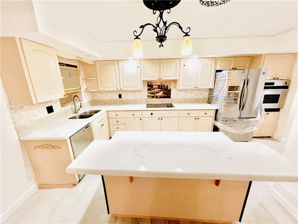 Cypress Point 28-16 B - Residential Lease