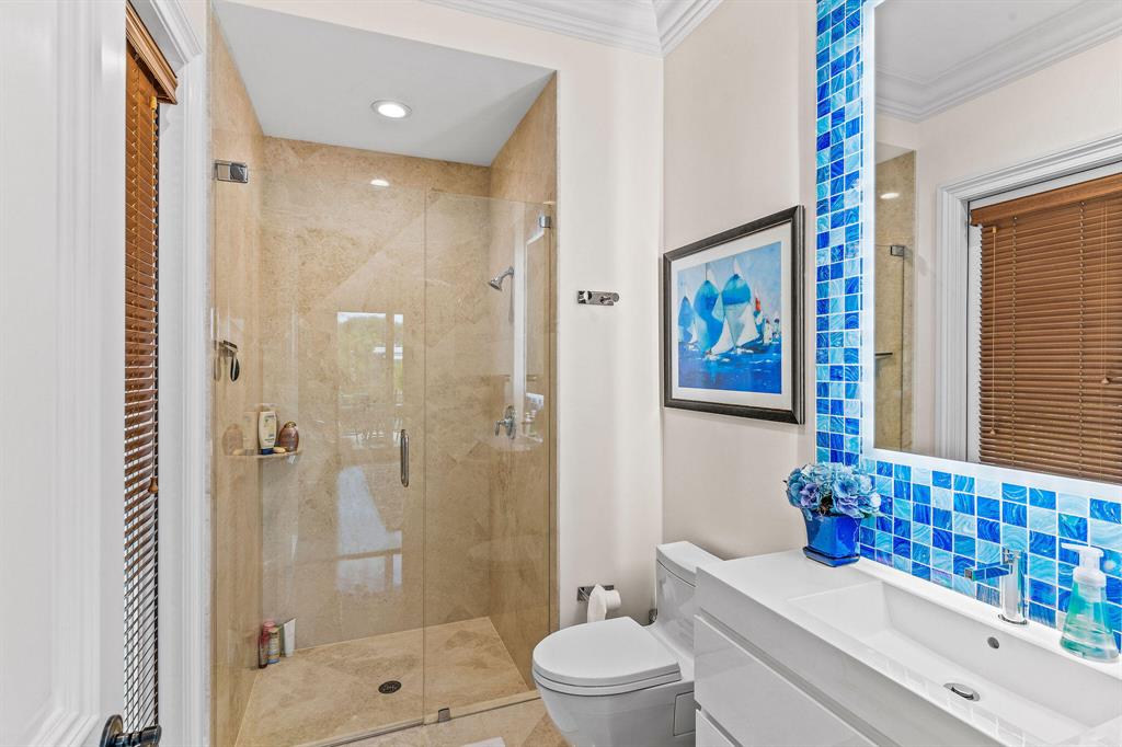 BLUE INLET - Residential