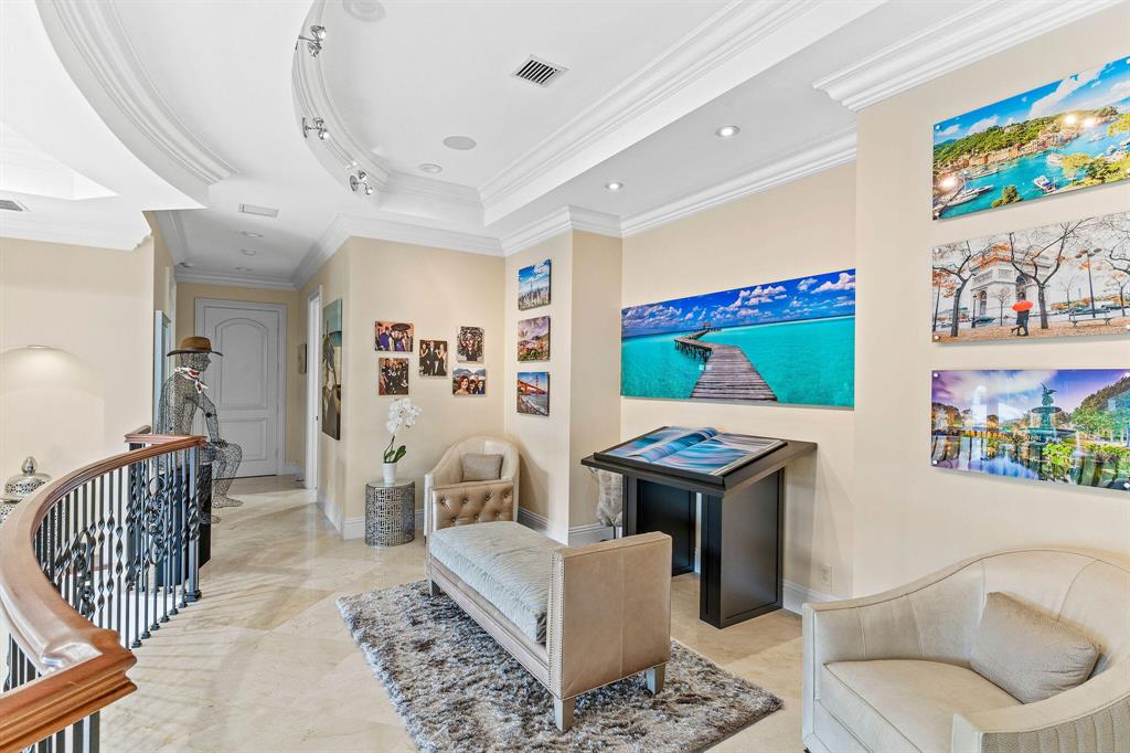 BLUE INLET - Residential