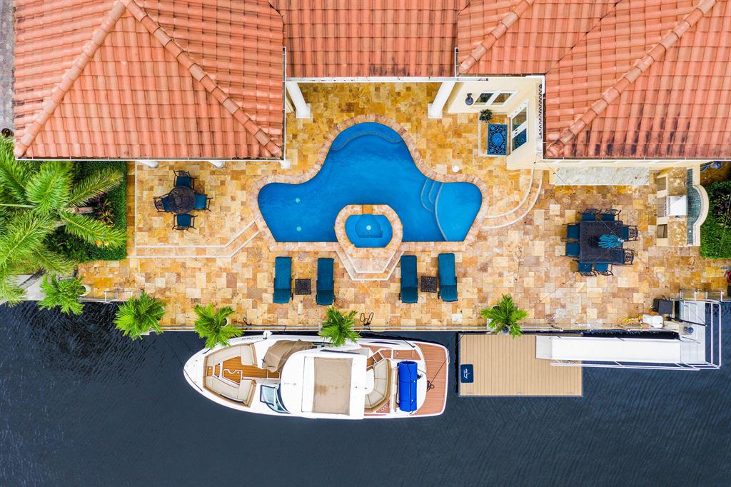 BLUE INLET - Residential