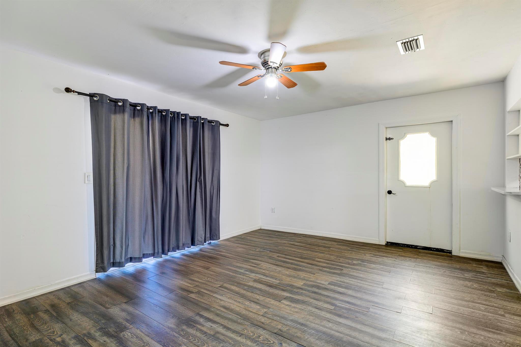 RIVER PARK UNIT 8 - Residential