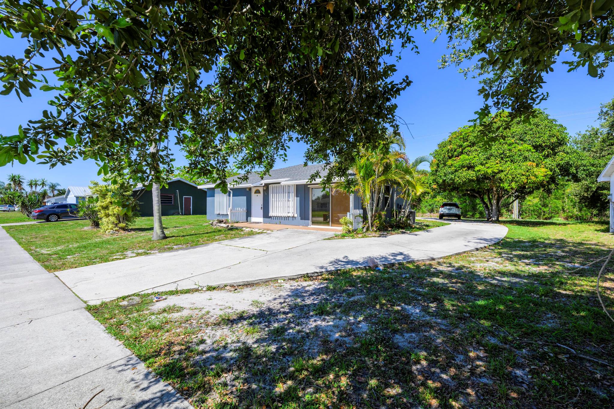 RIVER PARK UNIT 8 - Residential