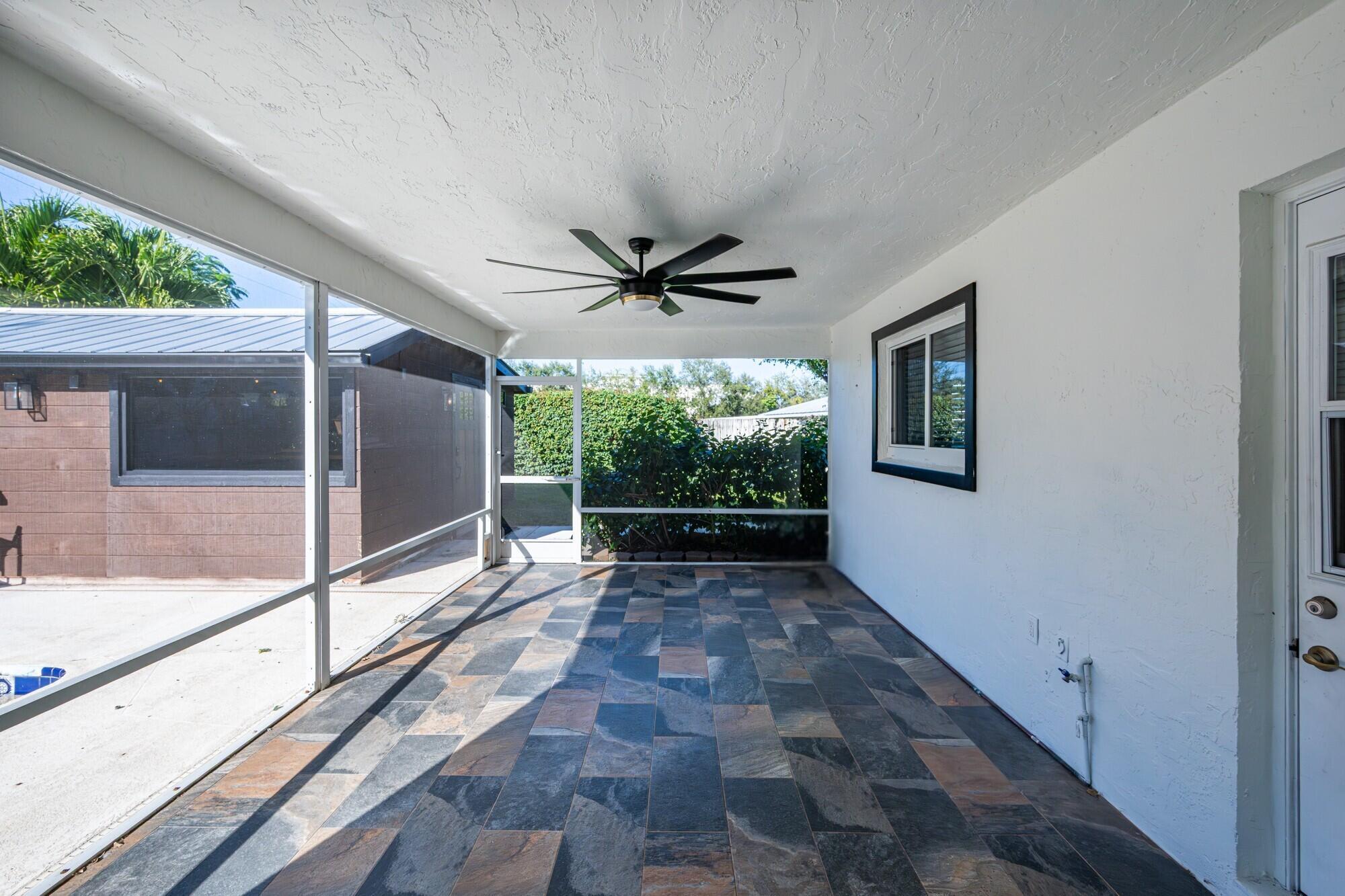 PALM BEACH GARDENS 5 - Residential