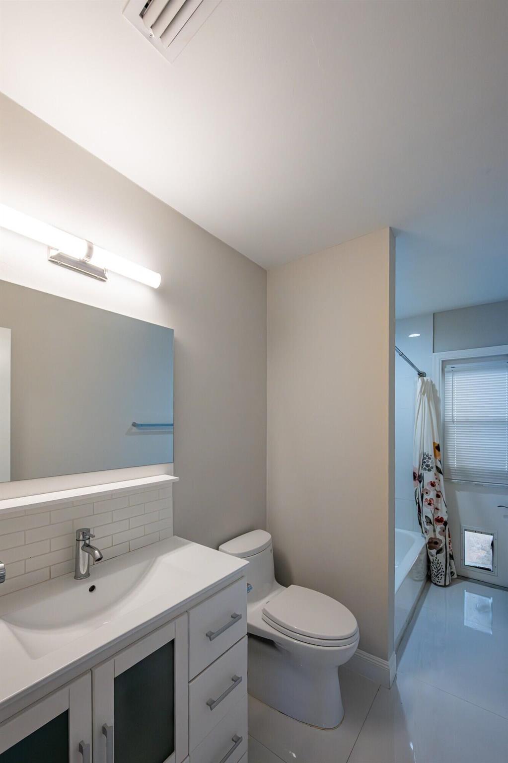 PALM BEACH GARDENS 5 - Residential