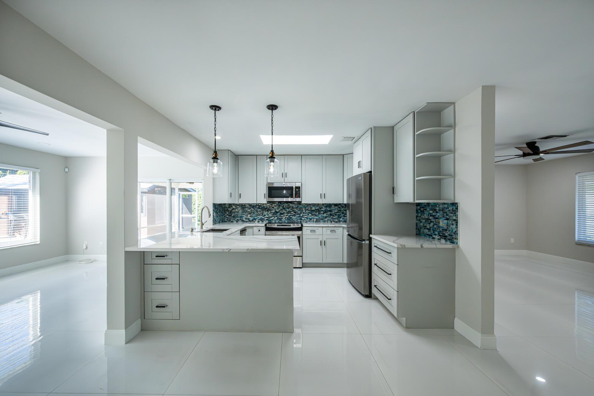 PALM BEACH GARDENS 5 - Residential