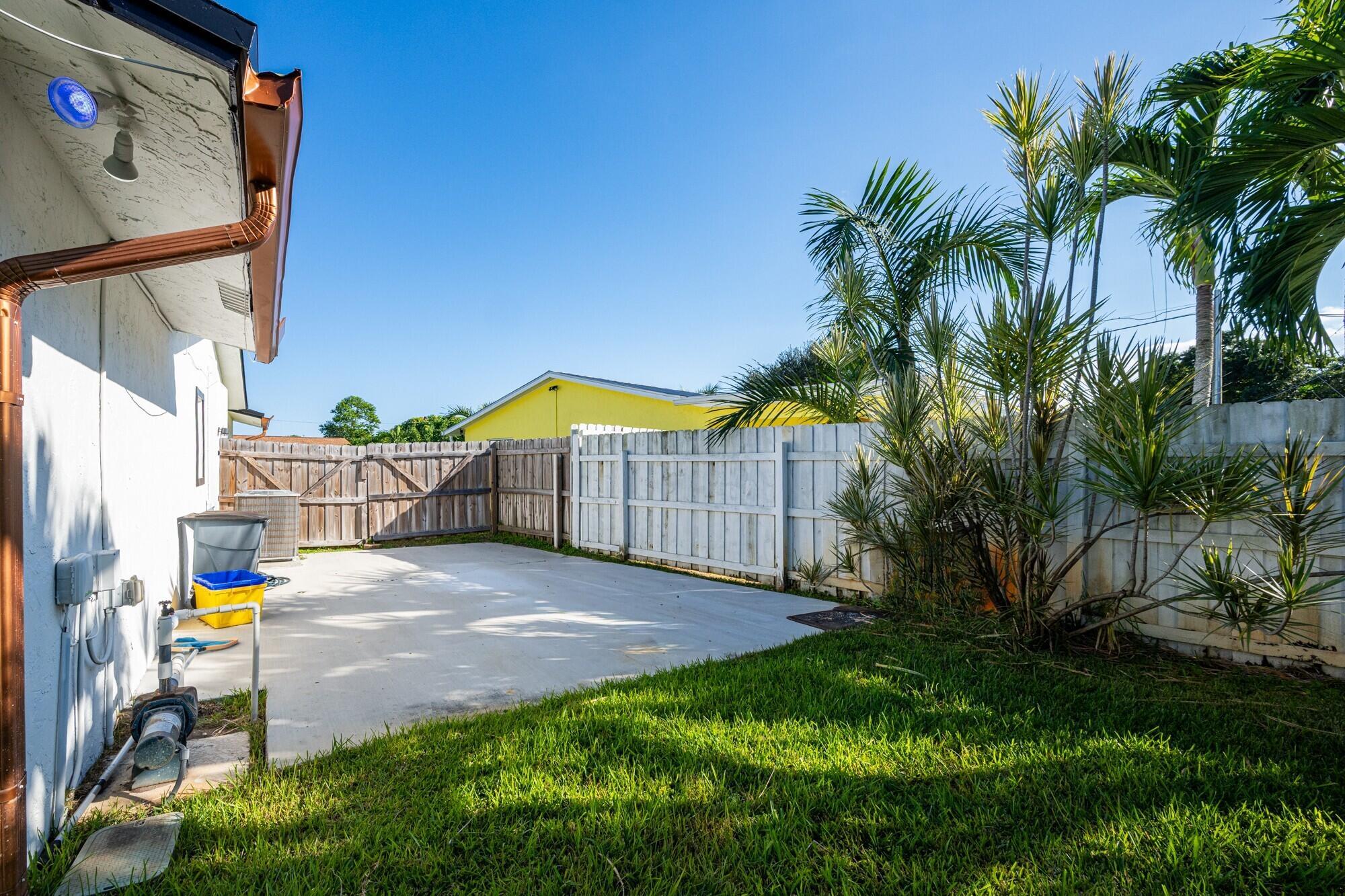 PALM BEACH GARDENS 5 - Residential