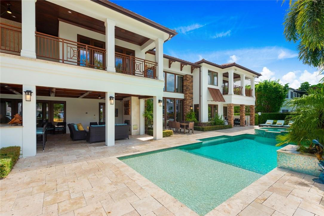 SEVEN ISLES - Residential