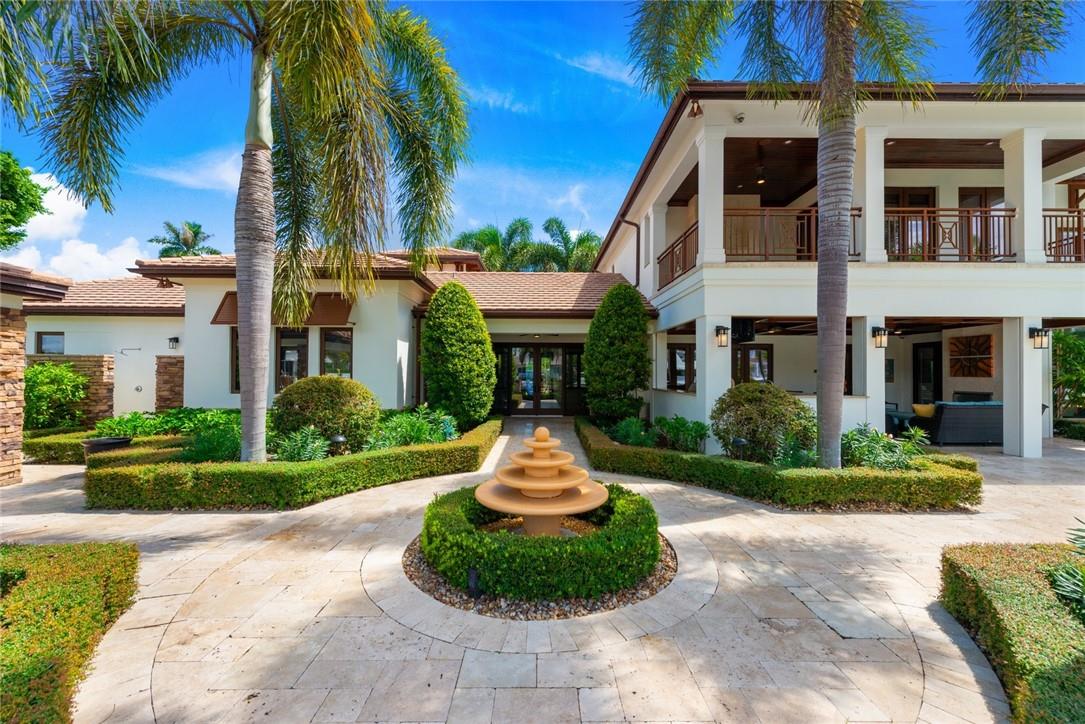 SEVEN ISLES - Residential